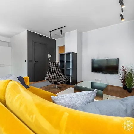 Appartement Cozy 1br Apartm Near Kadriorg With Balcony And Parking